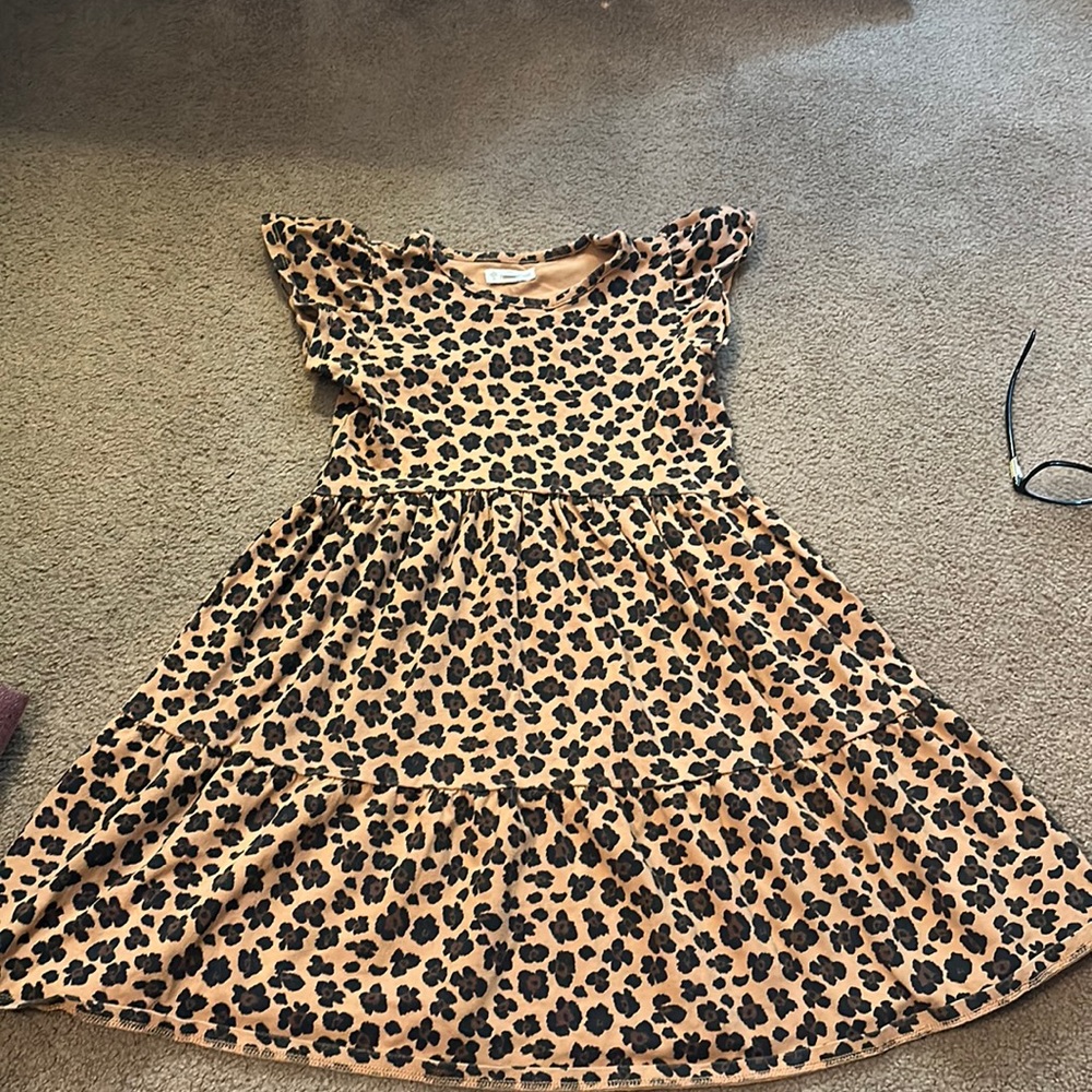 Tucker & Tate Girls Size 8 dress.    In excellent condition